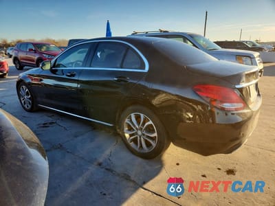 Drugie zdjęcie samochodu z przodu: 2017 MERCEDES-BENZ C 300 VIN:55SWF4JB9HU197021 - miniatura