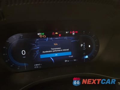 Zdjęcie 9 z 14 samochodu: 2025 VOLVO XC60 PLUS VIN:YV4M12RC1S1166075 - miniatura