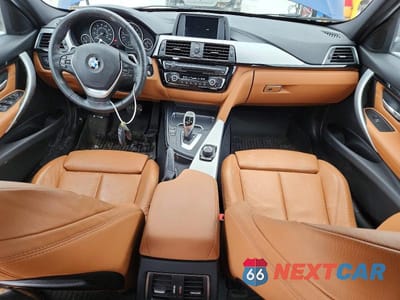 Zdjęcie 8 z 13 samochodu: 2018 BMW 330 XI VIN:WBA8D9C51JEM32956 - miniatura