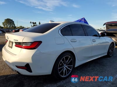 Trzecie zdjęcie samochodu z tyłu: 2020 BMW 330I VIN:3MW5R1J08L8B34066 - miniatura