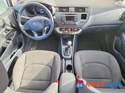 Zdjęcie 8 z 12 samochodu: 2015 KIA RIO EX VIN:KNADN4A36F6517602 - miniatura