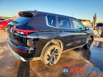 Trzecie zdjęcie samochodu z tyłu: 2024 MITSUBISHI OUTLANDER SE VIN:JA4J4VA84RZ054723 - miniatura