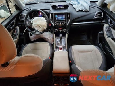 Zdjęcie 8 z 12 samochodu: 2020 SUBARU FORESTER PREMIUM VIN:JF2SKAJC0LH446061 - miniatura