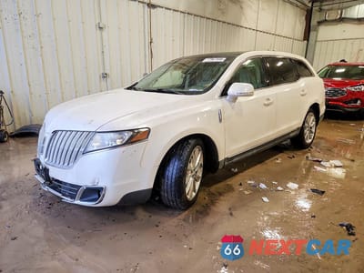 2012 LINCOLN MKT 2LMHJ5AT3CBL54801 - główne zdjęcie licytacji z USA - miniatura