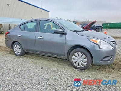 Czwarte zdjęcie samochodu z boku: 2016 NISSAN VERSA S VIN:3N1CN7AP2GL817117 - miniatura