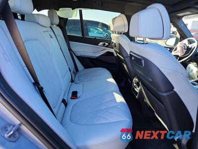 Zdjęcie 11 z 13 samochodu: 2025 BMW X5 XDRIVE40I VIN:5UX23EU06S9X87170 - miniatura
