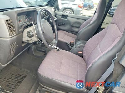 Zdjęcie 7 z 12 samochodu: 2002 JEEP WRANGLER / TJ X VIN:1J4FA39S42P727174 - miniatura