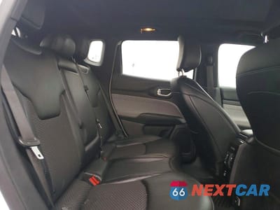 Zdjęcie 11 z 13 samochodu: 2024 JEEP COMPASS LATITUDE VIN:3C4NJDBN6RT130819 - miniatura