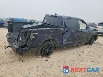 Trzecie zdjęcie samochodu z tyłu: 2023 TOYOTA TUNDRA SR5 VIN:5TFLA5AB3PX021174 - miniatura