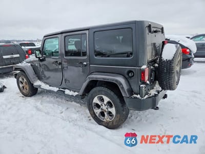 Drugie zdjęcie samochodu z przodu: 2017 JEEP WRANGLER UNLIMITED SAHARA VIN:1C4BJWEG6HL668068 - miniatura