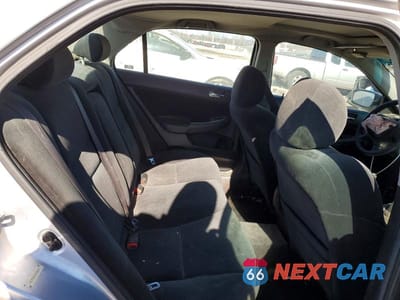 Zdjęcie 10 z 13 samochodu: 2004 HONDA ACCORD EX VIN:1HGCM556X4A148685 - miniatura