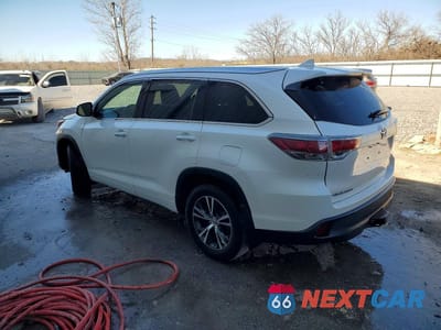 Drugie zdjęcie samochodu z przodu: 2015 TOYOTA HIGHLANDER XLE VIN:5TDJKRFH7FS079740 - miniatura