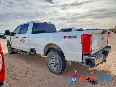 Drugie zdjęcie samochodu z przodu: 2023 FORD F350 SUPER DUTY VIN:1FT8W3BA9PEC30769 - miniatura