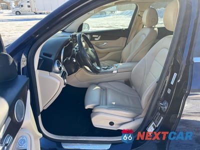 Zdjęcie 13 z 14 samochodu: 2019 MERCEDES-BENZ GLC 300 4MATIC VIN:WDC0G4KB9KV172092 - miniatura