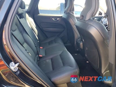 Zdjęcie 11 z 13 samochodu: 2023 VOLVO XC60 PLUS VIN:YV4L12RN7P1375177 - miniatura