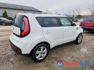 Trzecie zdjęcie samochodu z tyłu: 2019 KIA SOUL BASE VIN:KNDJN2A28K7912354 - miniatura