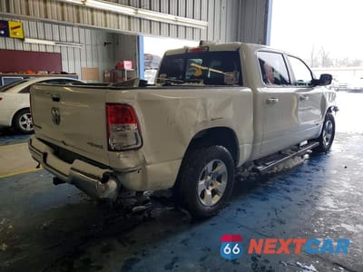 Trzecie zdjęcie samochodu z tyłu: 2019 RAM 1500 BIG HORN/LONE STAR VIN:1C6RRFFG5KN818874 - miniatura