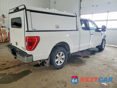 Trzecie zdjęcie samochodu z tyłu: 2022 FORD F150 SUPER CAB VIN:1FTFX1E56NKE16629 - miniatura