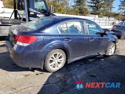 Trzecie zdjęcie samochodu z tyłu: 2014 SUBARU LEGACY 2.5I PREMIUM VIN:4S3BMBC67E3017490 - miniatura