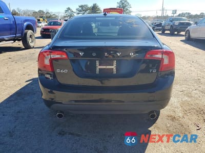 Zdjęcie 6 z 13 samochodu: 2013 VOLVO S60 T5 VIN:YV1612FS8D1227684 - miniatura