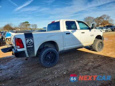 Trzecie zdjęcie samochodu z tyłu: 2016 RAM 1500 ST VIN:1C6RR7KG9GS108803 - miniatura