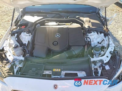 Zdjęcie 11 z 12 samochodu: 2022 MERCEDES-BENZ C 300 VIN:W1KAF4GB2NR011589 - miniatura