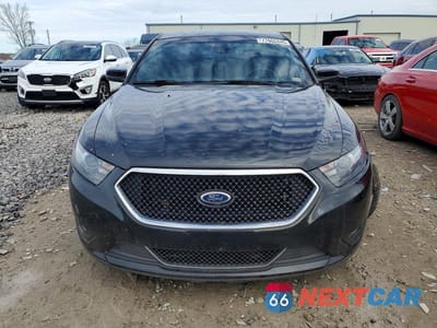 Piąte zdjęcie samochodu w środku: 2015 FORD TAURUS SHO VIN:1FAHP2KT1FG190026 - miniatura