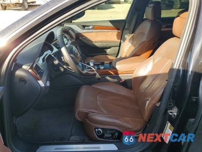 Zdjęcie 7 z 12 samochodu: 2011 AUDI A8 QUATTRO VIN:WAUAVAFD7BN022716 - miniatura