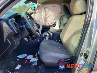 Zdjęcie 7 z 11 samochodu: 2020 TOYOTA TACOMA ACCESS CAB VIN:5TFRX5GN4LX175638 - miniatura