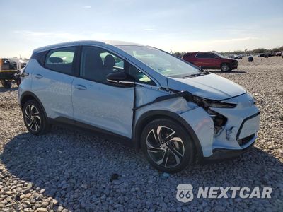 Czwarte zdjęcie samochodu z boku: 2023 CHEVROLET BOLT EV 2LT VIN:1G1FX6S07P4152200 - miniatura