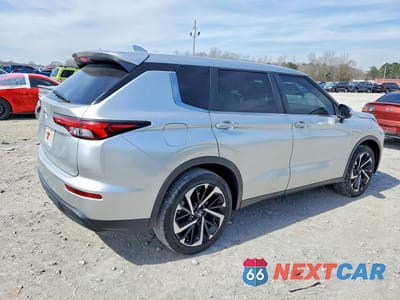 Trzecie zdjęcie samochodu z tyłu: 2022 MITSUBISHI OUTLANDER ES VIN:JA4J3TA84NZ035252 - miniatura