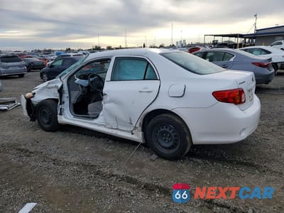 Drugie zdjęcie samochodu z przodu: 2010 TOYOTA COROLLA BASE VIN:1NXBU4EE3AZ331217 - miniatura