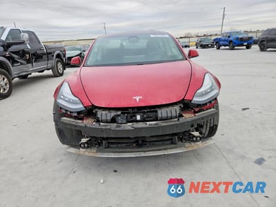 Piąte zdjęcie samochodu w środku: 2021 TESLA MODEL 3 VIN:5YJ3E1EB4MF859680 - miniatura