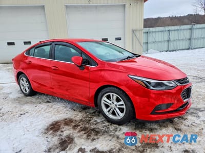 Czwarte zdjęcie samochodu z boku: 2016 CHEVROLET CRUZE LT VIN:1G1BE5SM9G7268644 - miniatura