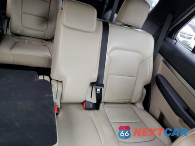 Zdjęcie 10 z 15 samochodu: 2019 FORD EXPLORER XLT VIN:1FM5K8D87KGA07161 - miniatura