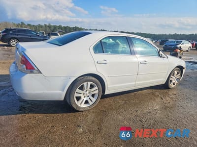 Trzecie zdjęcie samochodu z tyłu: 2006 FORD FUSION SEL VIN:3FAFP08186R226692 - miniatura