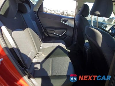 Zdjęcie 10 z 11 samochodu: 2024 KIA SOUL LX, S VIN:KNDJ23AU8R7899065 - miniatura