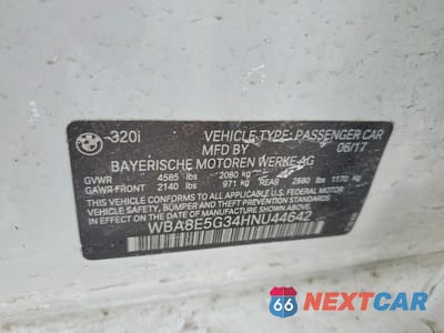 Zdjęcie 13 z 14 samochodu: 2017 BMW 320 XI VIN:WBA8E5G34HNU44642 - miniatura