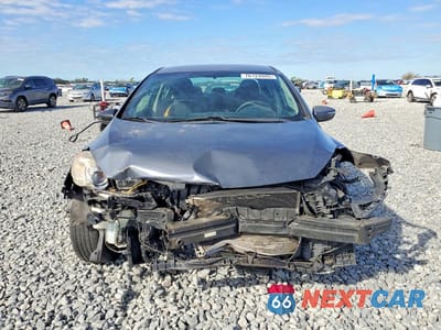 Piąte zdjęcie samochodu w środku: 2016 KIA FORTE LX VIN:KNAFX4A63G5580838 - miniatura