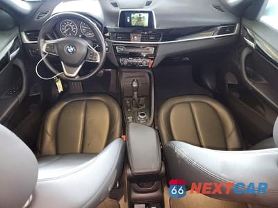 Zdjęcie 8 z 13 samochodu: 2018 BMW X1 XDRIVE28I VIN:WBXHT3C36J5K24740 - miniatura