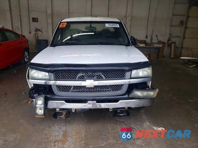 Piąte zdjęcie samochodu w środku: 2005 CHEVROLET SILVERADO C1500 VIN:2GCEC19T951279735 - miniatura