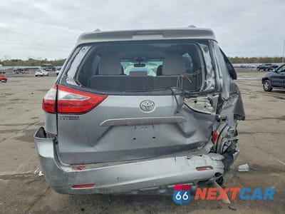 Zdjęcie 6 z 14 samochodu: 2017 TOYOTA SIENNA LE VIN:5TDKZ3DC9HS802947 - miniatura