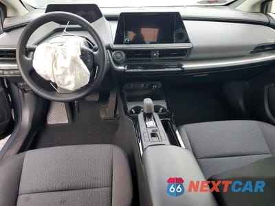 Zdjęcie 8 z 12 samochodu: 2024 TOYOTA PRIUS LE VIN:JTDACAAU1R3023172 - miniatura