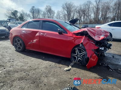 Czwarte zdjęcie samochodu z boku: 2019 MERCEDES-BENZ A 220 4MATIC VIN:WDD3G4FB0KW019419 - miniatura