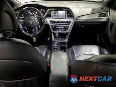Zdjęcie 8 z 12 samochodu: 2017 HYUNDAI SONATA LIMITED 2.0T VIN:5NPE34AB0HH493892 - miniatura