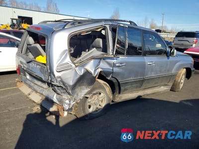 Trzecie zdjęcie samochodu z tyłu: 2001 LEXUS LX 470 VIN:JTJHT00W613501440 - miniatura