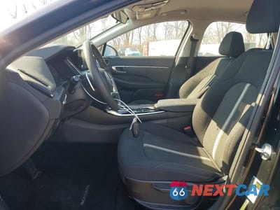 Zdjęcie 7 z 12 samochodu: 2021 HYUNDAI SONATA HYBRID BLUE VIN:KMHL24JJ8MA027593 - miniatura