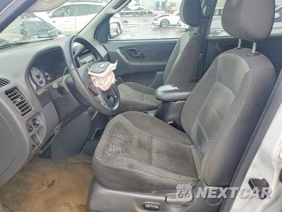 Zdjęcie 7 z 13 samochodu: 2004 FORD ESCAPE XLT VIN:1FMYU03104KA86668 - miniatura