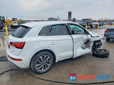 Trzecie zdjęcie samochodu z tyłu: 2021 AUDI Q5 PREMIUM VIN:WA1AAAFY3M2008229 - miniatura