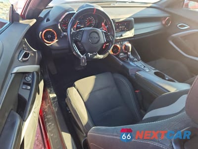 Zdjęcie 8 z 12 samochodu: 2021 CHEVROLET CAMARO LZ VIN:1G1FF1R79M0106959 - miniatura